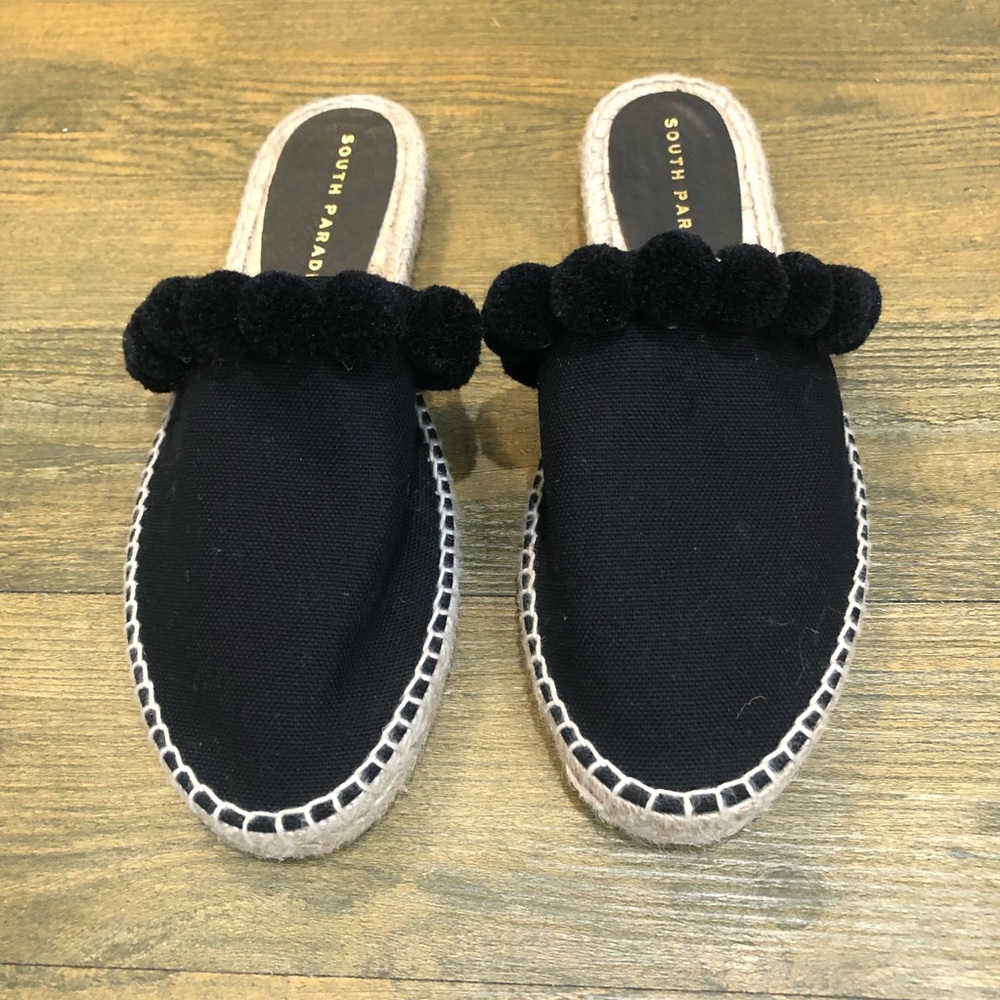 Anthropologie South Parade Black Canvas Pompom Mule Espadrilles NWOB